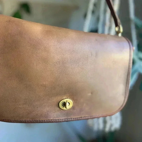 Vintage 1970s NYC Coach Convertible Clutch 397-5137 - British Tan Leather - Picture 3 of 17